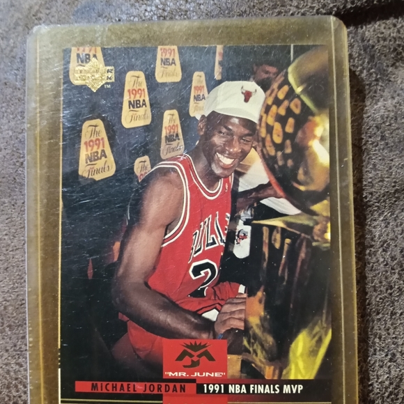 Michael Jordan NBA MVPfinals - Picture 2 of 2